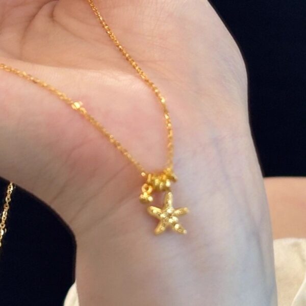 Wholesale Summer Bling Little Starfish Pendant Necklace Niche Accessories