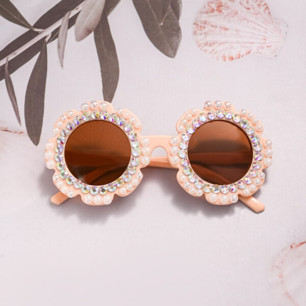 Wholesale Diamond studded children's water diamond flower sunglasses