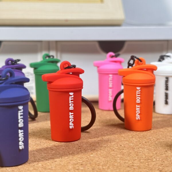 Wholesale Mini Fitness Keychain Water Cup Dumbbell Piece Miu Bag Pendant High Color Value Hanging Accessories Accessories Accessories