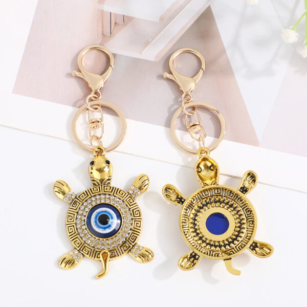 Wholesale Devil's Eye Turtle Blue Eyes with Water Diamond Metal Keychain