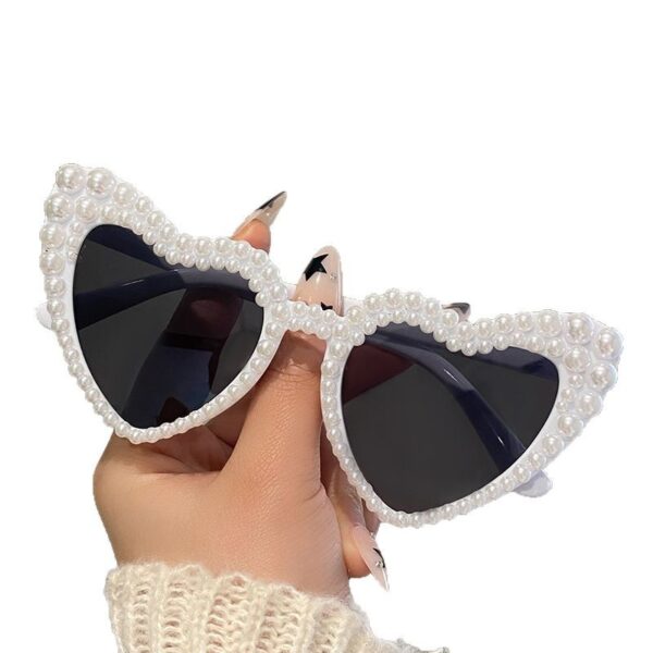 Wholesale Heart shaped Party Love Pearl Sunglasses