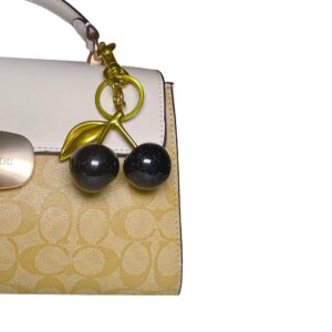 Black cherry (gilt hardware)