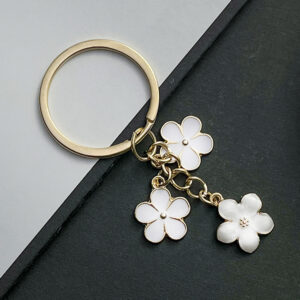 ER569-Drop Oil White Cherry Blossom Keychain -6g