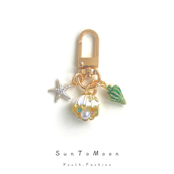 Wholesale Ocean Pearl Shell Sea Star Conch Metal Keychain