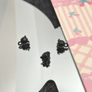 Black / About 5.5*6.6mm