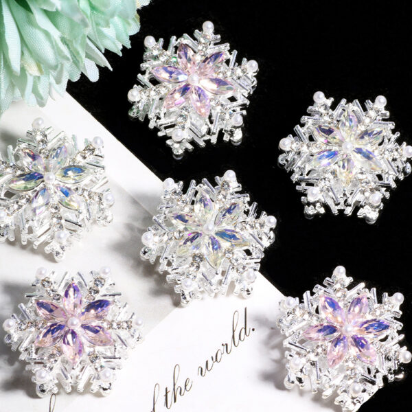 Wholesale Christmas Alloy Double-Sided Snowflake Straight-Hole Loose Beads
