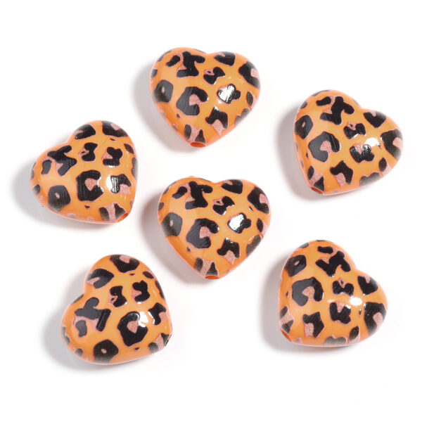 Wholesale Acrylic Colorful Leopard Print Heart Beads DIY Handmade Jewelry Beading Material Accessories