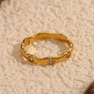 O1CN01nTvkRP2AUrV7d9tIG_2213308878207-0-cib Wholesale Golden wavy eight-inted star ring
