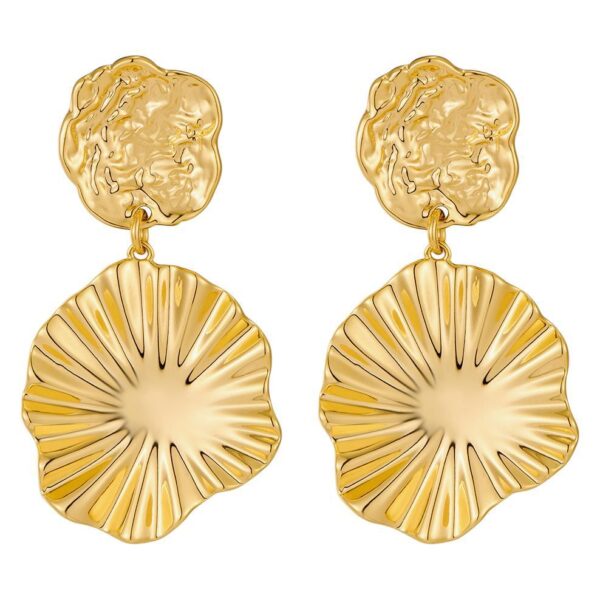 Wholesale Golden circular geometric texture earrings