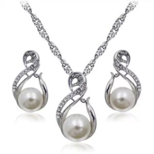 Pearl set silver