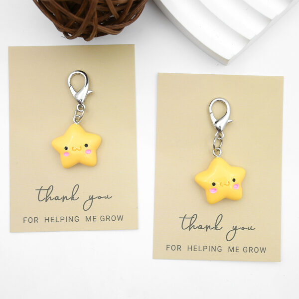 O1CN01nkl4Yh1IC66KMUuT3_2219385860856-0-cib Wholesale Little Star Keychain English Thanksgiving Blessing Card Keychain