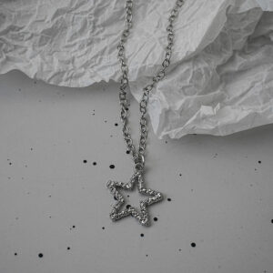 1 hollow pleated textured five-pointed star necklace