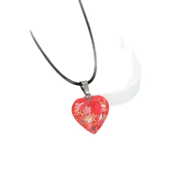 O1CN01o5p8Rw1TBbTKmY8GK_2200812712344-0-cib Wholesale Luminous Love Multi colored sequin Peach Heart Necklace