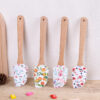 Wholesale Medium pointed silicone wood handled cream cake spatula