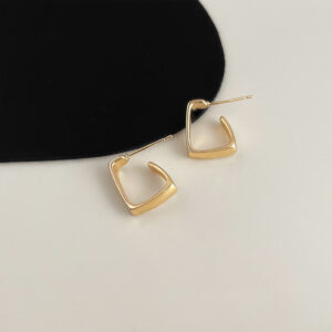 Geometric square stud earrings