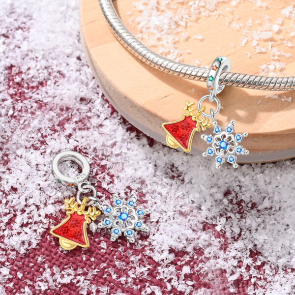 O1CN01oAzOzk1QMBkaJEKJD_2216782131961-0-cib Wholesale Christmas Snowflake Christmas Tree Bell Sock Charm