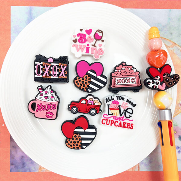 Wholesale Random 100pcs Pink Valentine's Day Beads DIY Focus Beads