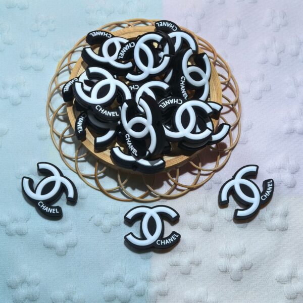 Wholesale 2D   Creative Pattern Cartoon Silicone Beads DIY Beads 10pcs/pack OLY Exclusive