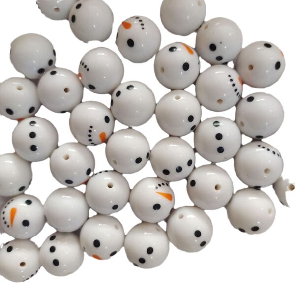 O1CN01oLkRrT1QErIKTkL48_2201245431945-0-cib Wholesale 5PCS 20MM Acrylic Two -color Snowman Printing Bead