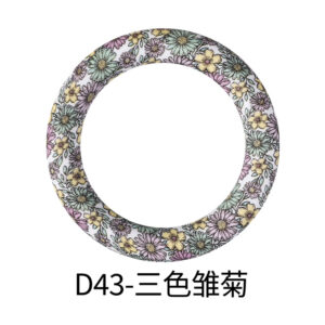 D43-three-color daisy (65mm ring)