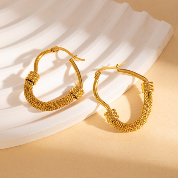 O1CN01oYT2q91P9XBJxc031_2218506891798-0-cib Wholesale stainless steel earrings gold plating high-quality earrings