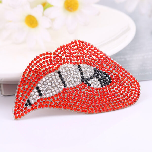 Wholesale Water Diamond Red Lips Bear Embroidery DIY Patches