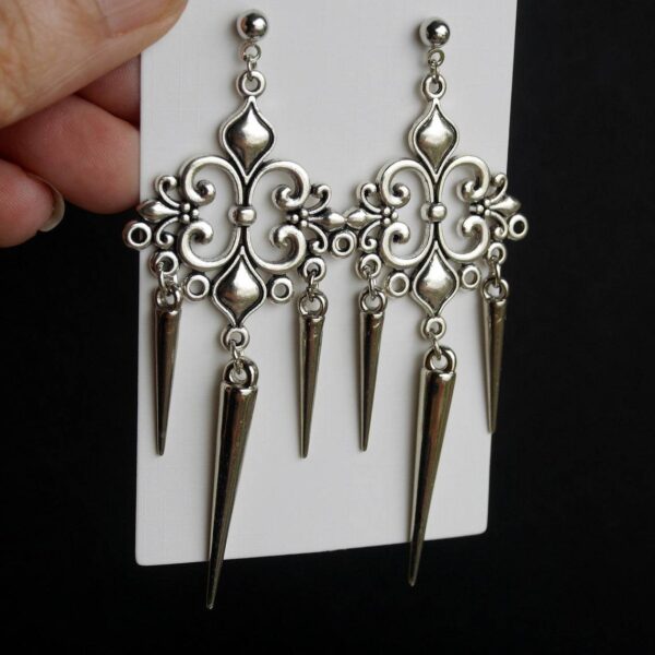 Wholesale Gothic silver pointed filigree long earrings