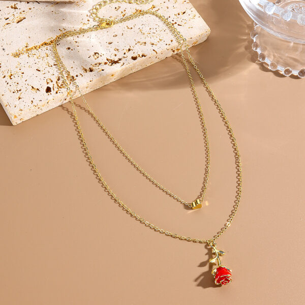 Wholesale Alloy Oil Drop Three-Dimensional Rose Pendant Necklace for Women