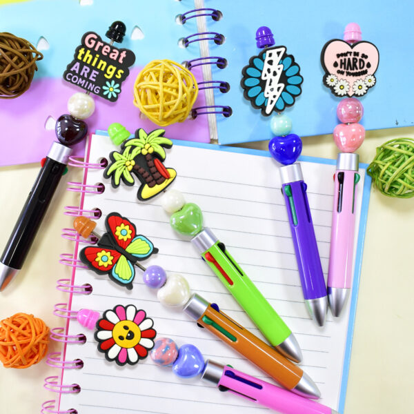 O1CN01p3foRU28wE3hA4kEV_2218983507996-0-cib Wholesale Random 100pcs Creative Cartoon Phrase Series Focal Beads