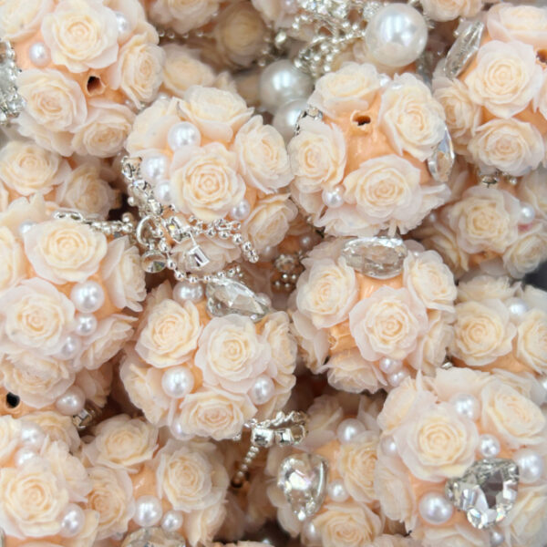 Wholesale 20pcs roses, pearls, tassels, flower balls, beads