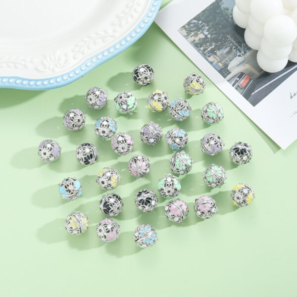 O1CN01pWmGsz25LB0WY5j82_2217520477509-0-cib Wholesale antique bamboo leaf handmade accessories silver round beads