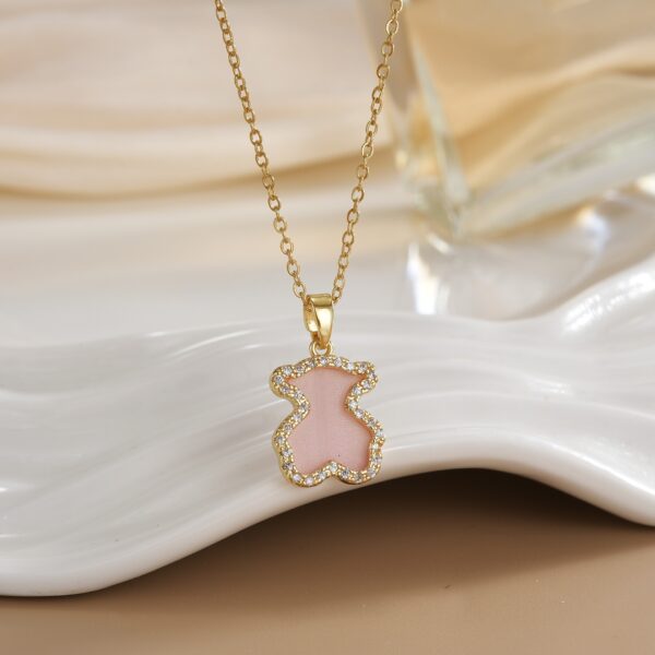 Wholesale Acrylic Cute Bear Titanium Steel Necklace