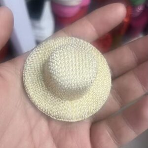 Single straw hat
