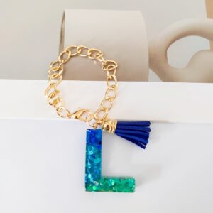 Blue chain letter l
