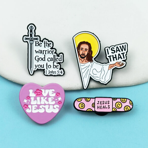 Wholesale English series cartoon character love patch metal brooch