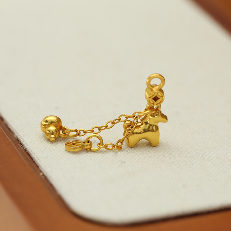Wholesale Traditional Chinese style, new design for the Year of the Horse, 3D hard gold copper coin ny pendant for women, clavicle chain, ready for wh