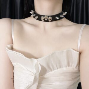 C1073: punk skull-1 necklace