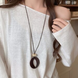 Mika hollow irregular oval long necklace