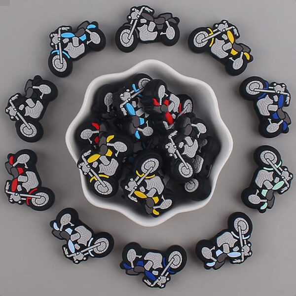 O1CN01q7SwTa1gxJarr6FT1_2213192904208-0-cib Wholesale Cartoon Motorcycle Focal Beads