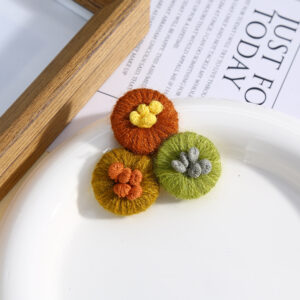 Three flower green coffee (size: 5*4.5cm)