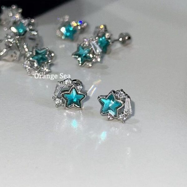 Wholesale Sweet and dreamy blue star sparkling diamond titanium steel earrings