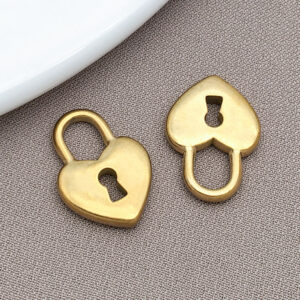 T2370-gold stainless steel large flat love lock-15x21x3mm hole diameter 5x8mm-2.75g