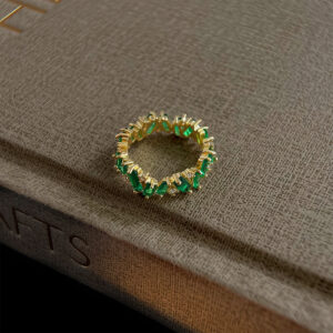 Emerald zircon ring