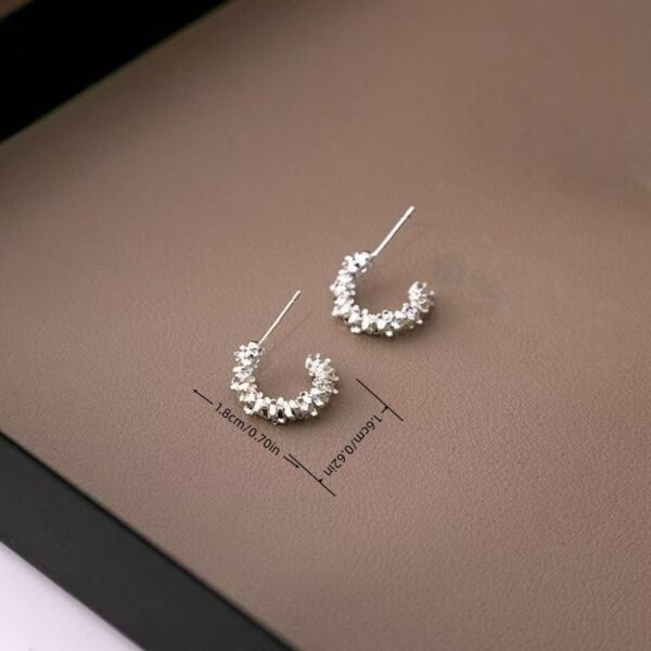 Wholesale Golden crushed stone shaped semi-circular earrings