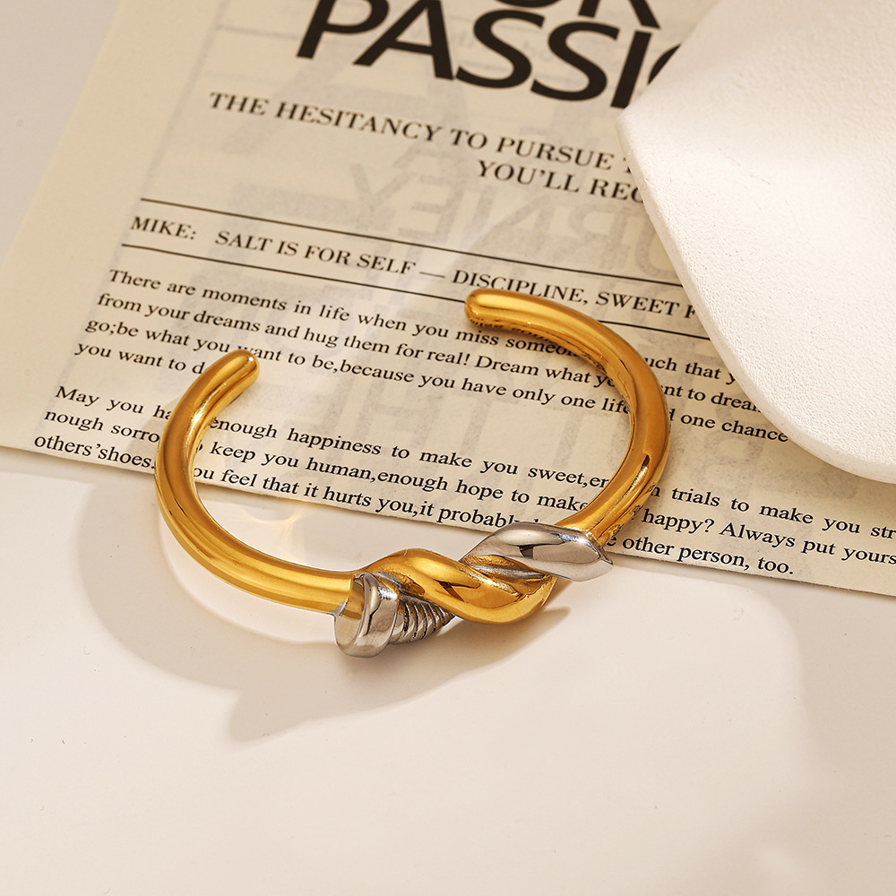 Wholesale Stainless steel lished screw gold-tone open bangle
