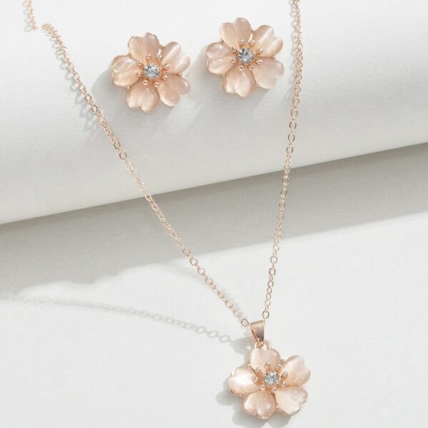 Wholesale Pink and white five petal flower necklace earring set