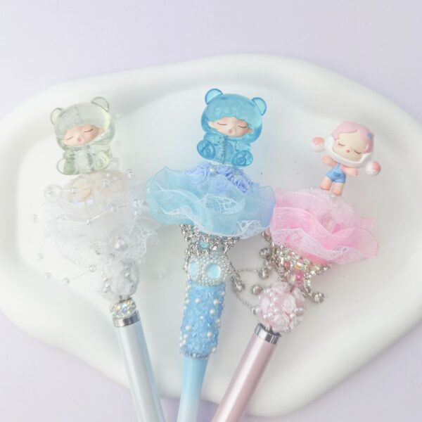 Wholesale 5pcs Holding flower bouquets and flower balls in hand beads