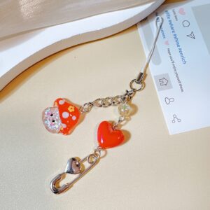 25a47 [red small mushroom]