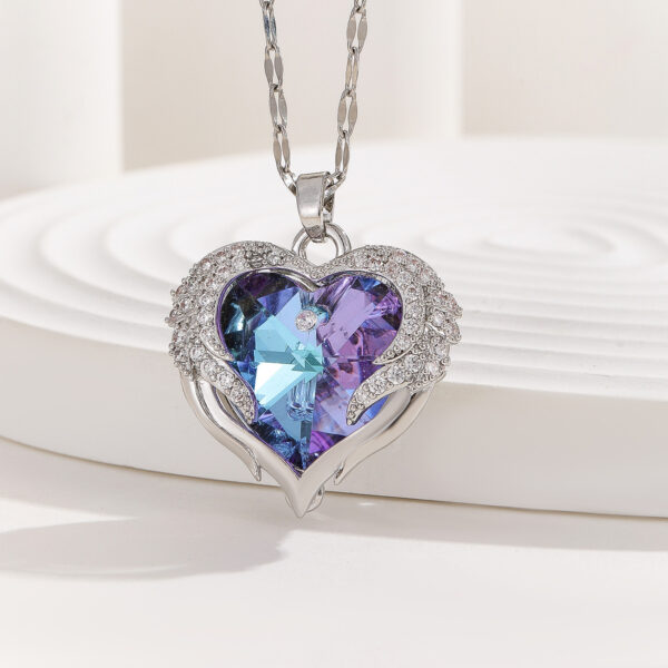 O1CN01rAckl921aVo3XSm1i_2200783047001-0-cib Wholesale Valentine's Day Heart of the Ocean Necklace
