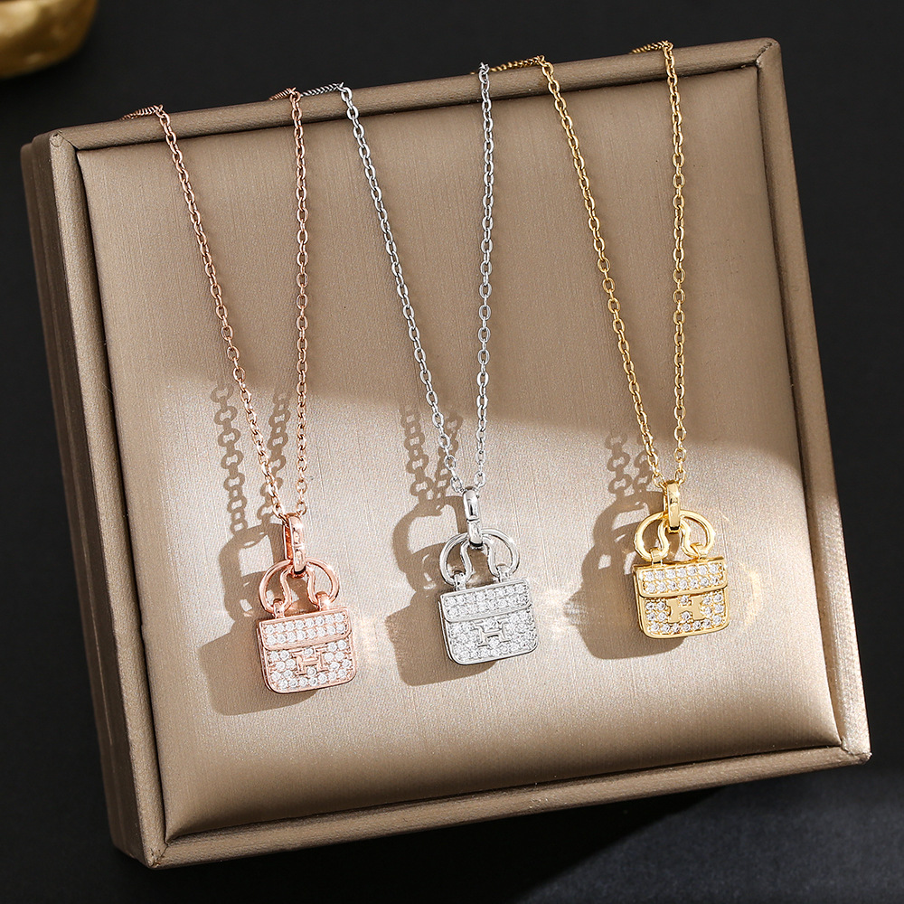 Wholesale Gilded H Bag Titanium Steel Necklace for Women